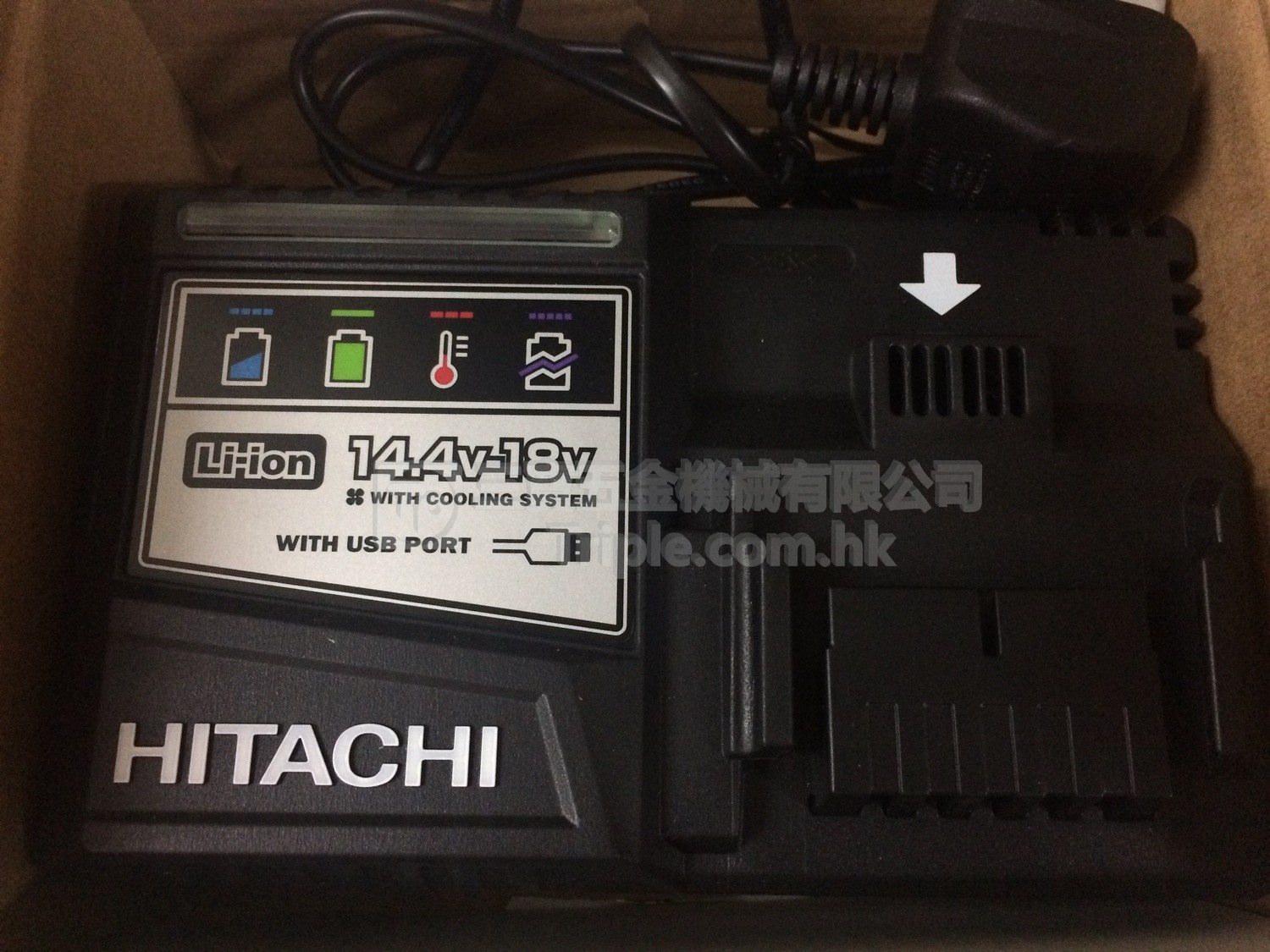 Hitachi日立UC18YSL3 Charger 14.4V~18V 鋰電充電器(急叉) - 三寶五金